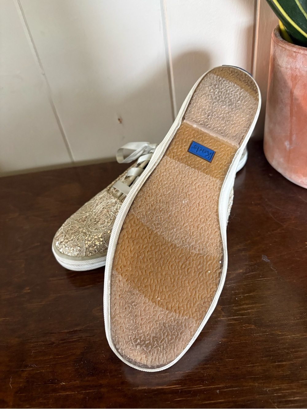 Keds : Gold Lace & Glitter - Picture 3 of 7